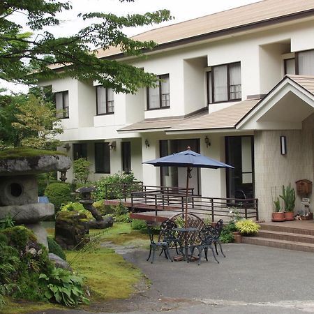 Teiensaryo Yamanakako Hotel Exterior photo