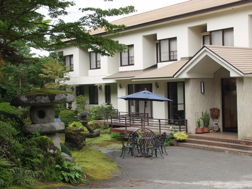 Teiensaryo Yamanakako Hotel Exterior photo